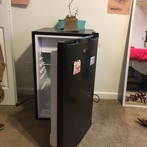Emerson Mini Fridge